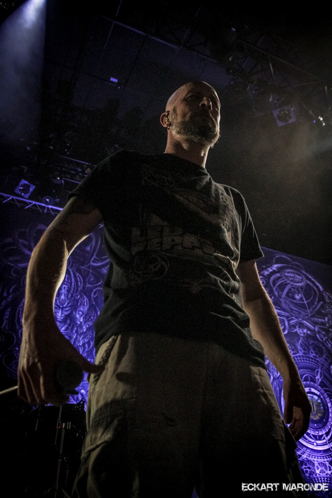 25-years-of-musical-deviance-2014-meshuggah-fzw-dortmund-012